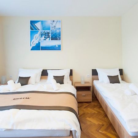 Bier-Lak Apartman House 71 Балатонлеле Екстериор снимка