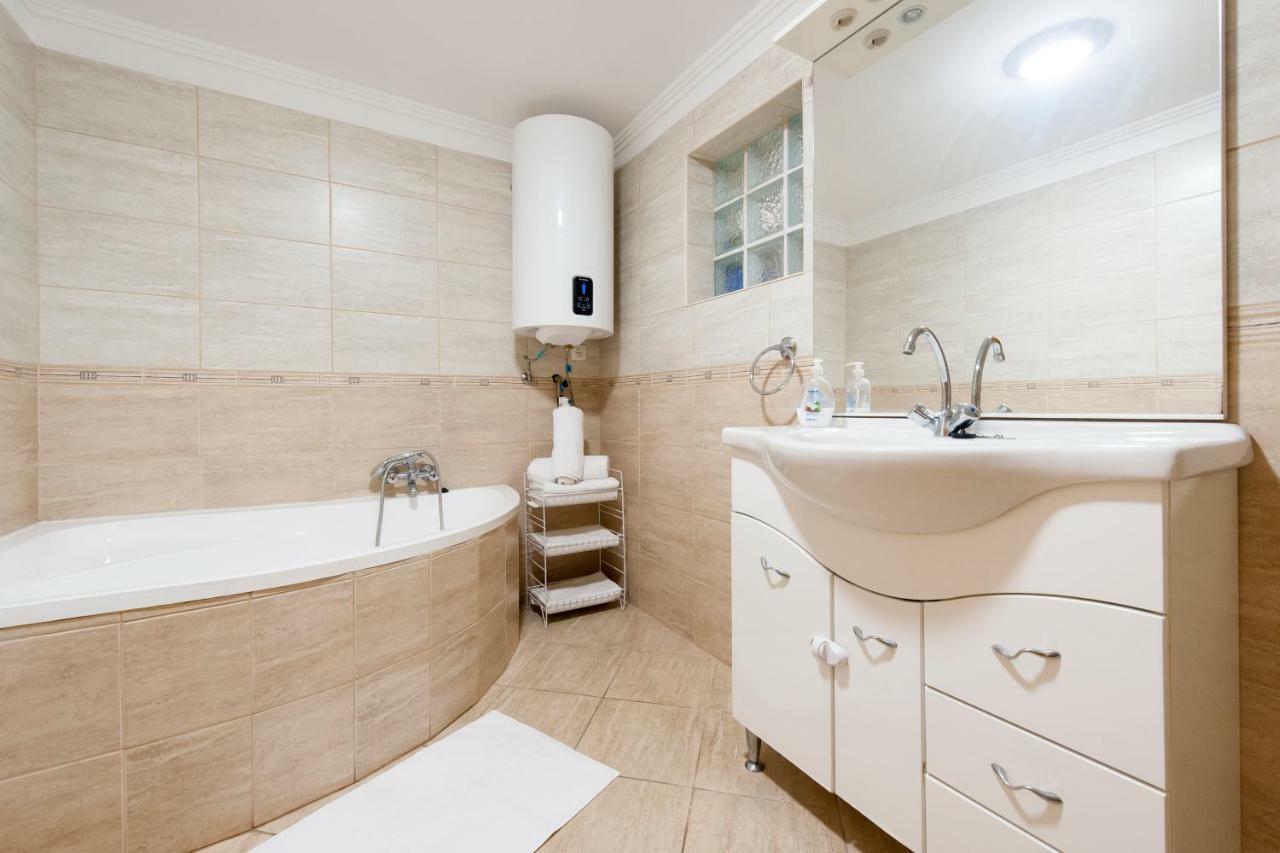 Bier-Lak Apartman House 71 Балатонлеле Екстериор снимка
