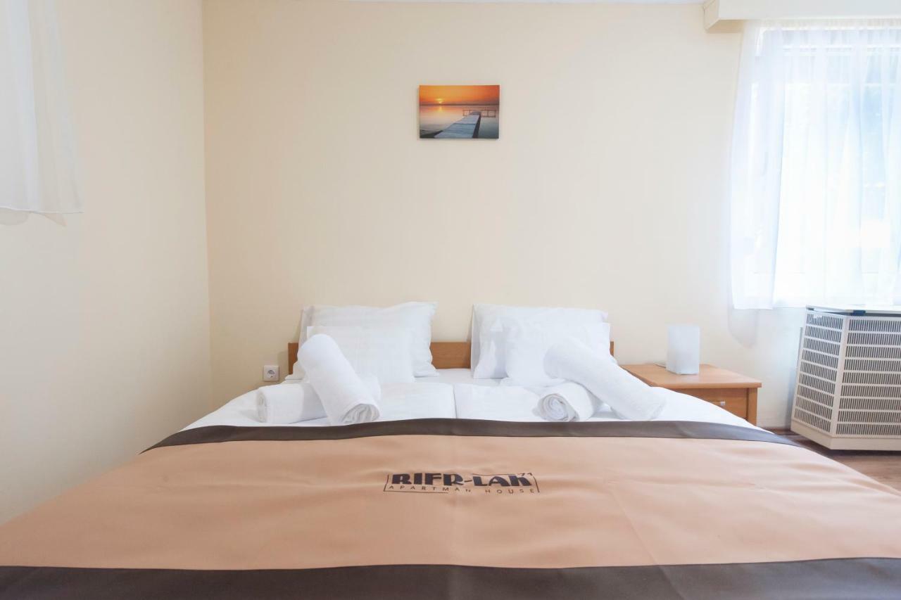 Bier-Lak Apartman House 71 Балатонлеле Екстериор снимка