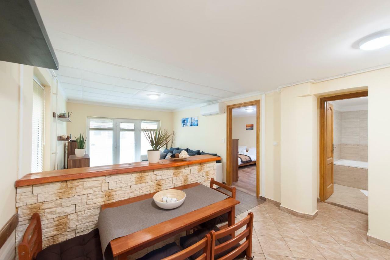 Bier-Lak Apartman House 71 Балатонлеле Екстериор снимка