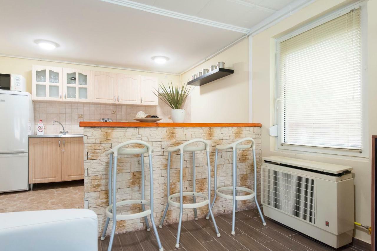Bier-Lak Apartman House 71 Балатонлеле Екстериор снимка