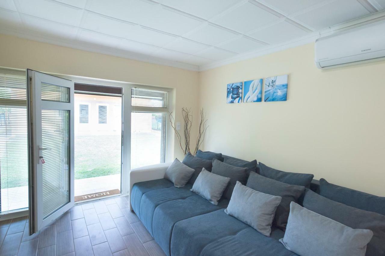 Bier-Lak Apartman House 71 Балатонлеле Екстериор снимка