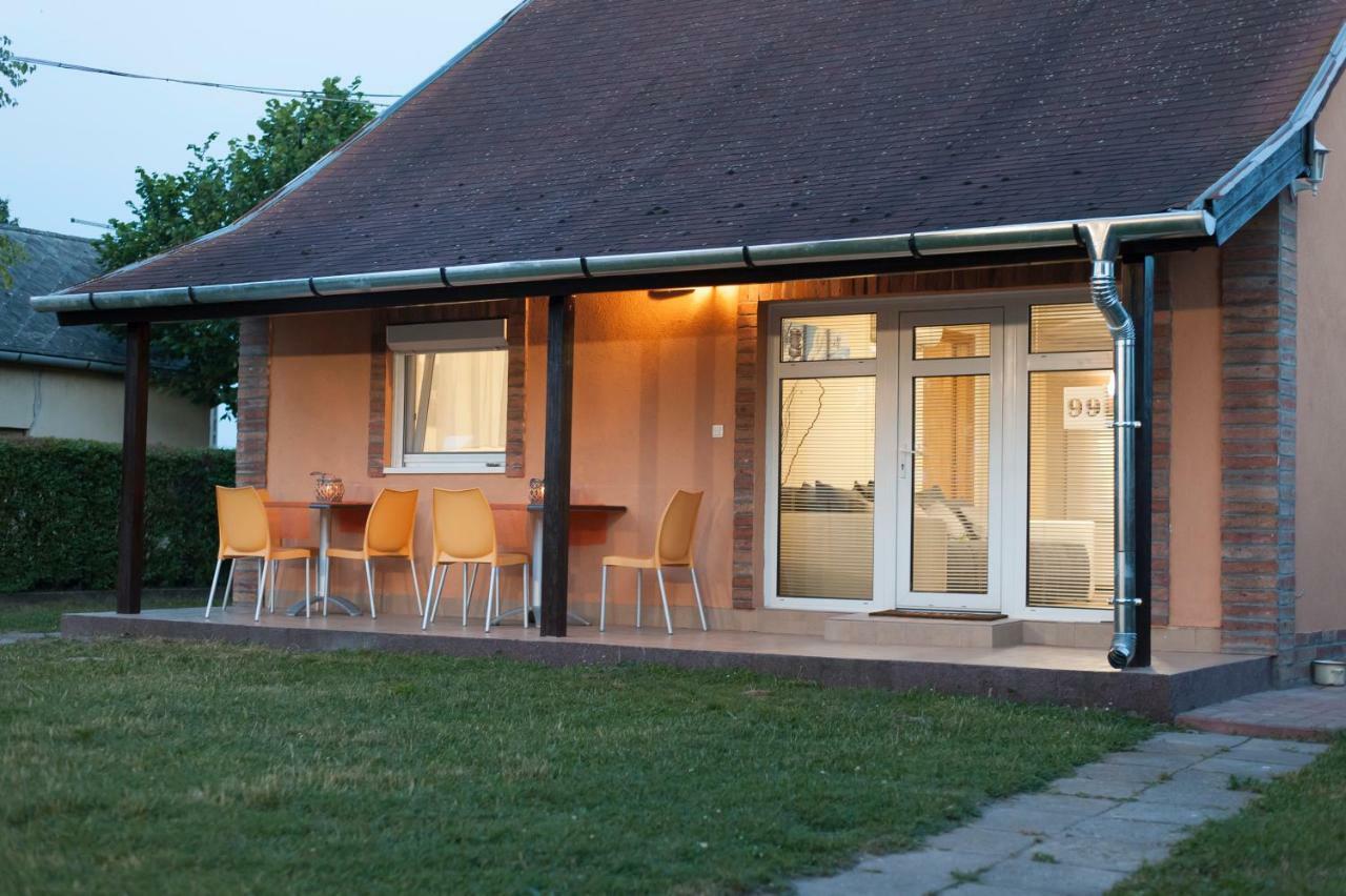 Bier-Lak Apartman House 71 Балатонлеле Екстериор снимка